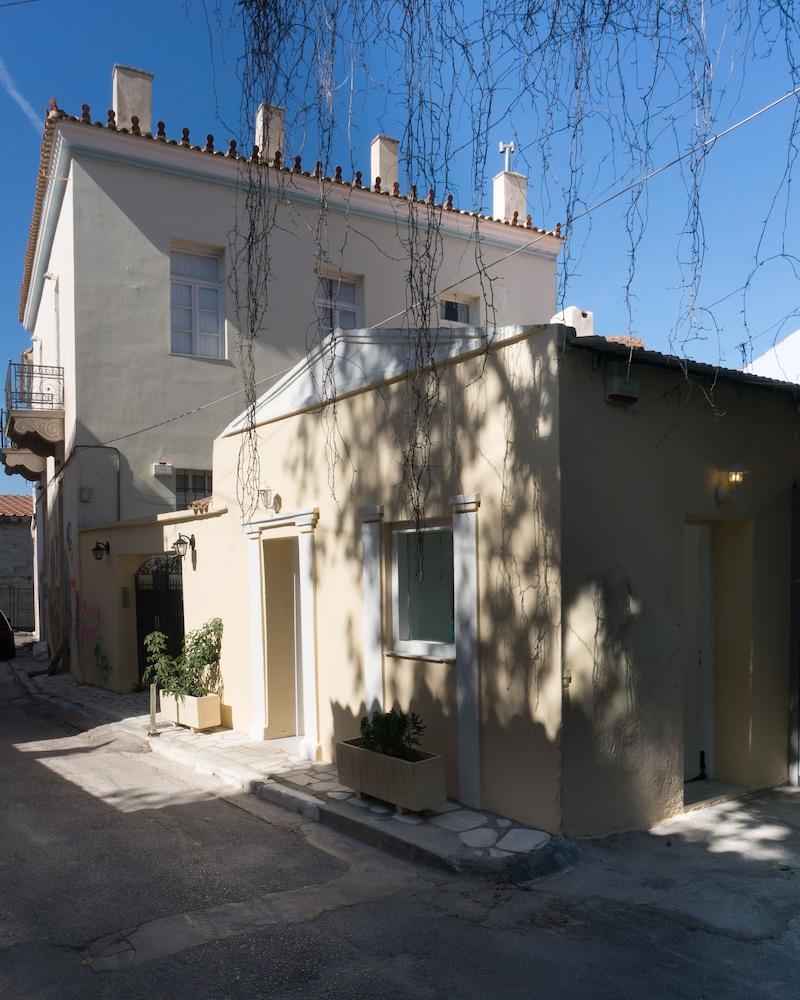 The Little Prince In Plaka Athens Exterior photo